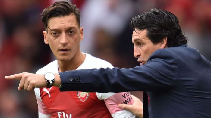 EXPOSED!! Unai Emery Reveals Why Mesut Ozil Is Not Playing At Arsenal (This Will Shock You)